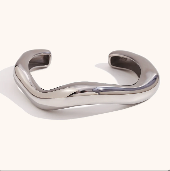 The Wave Cuff